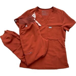 FIGS Scrub Set - Auburn - Catarina One Pocket XS/Zamora High Waisted XSP